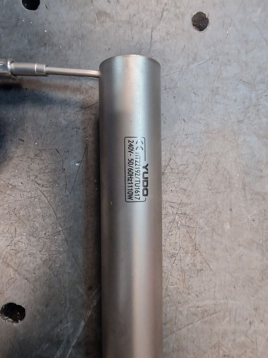 Rezistenta cilindrica 1110w