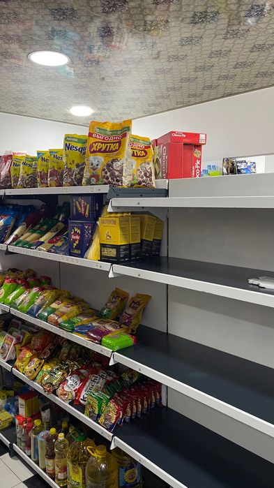 Stilaj polkalar dokonlar uchun