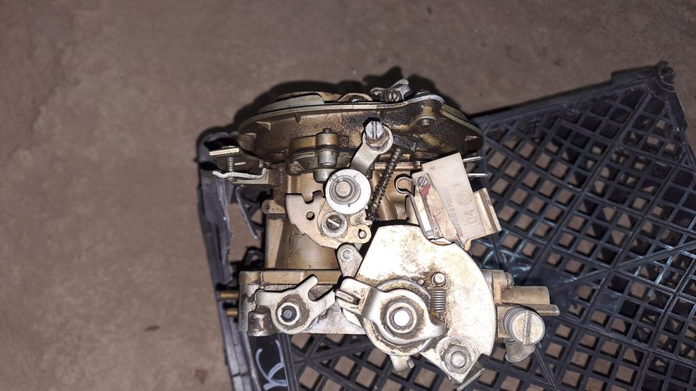 Карбюратор пекар.