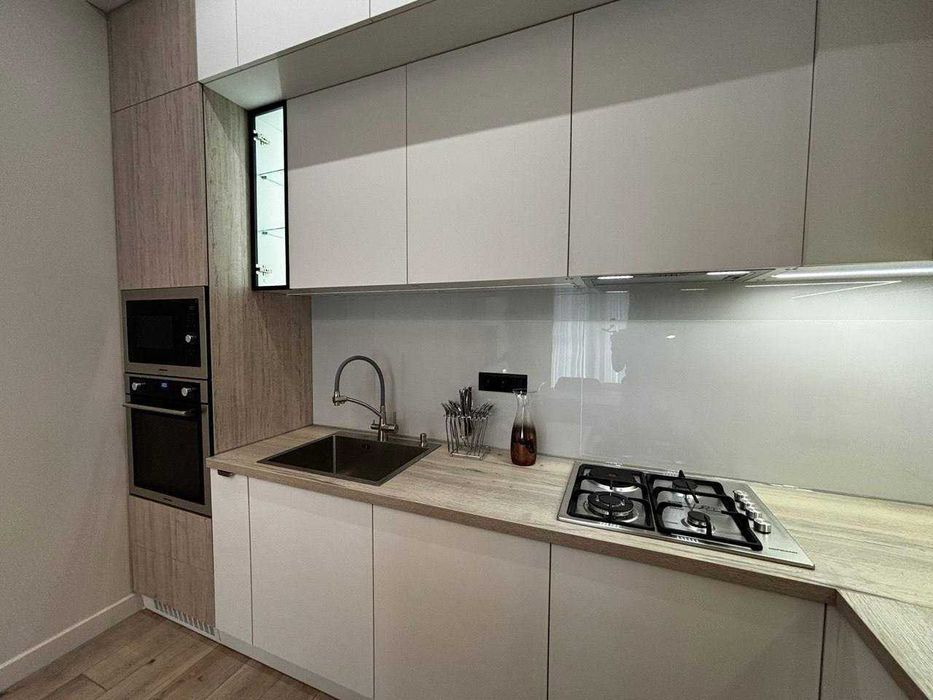 ШИКАРНАЯ 2 ушка на Яккасарай + АРЕНДАТОР Звоните Срочно Успейте ID03