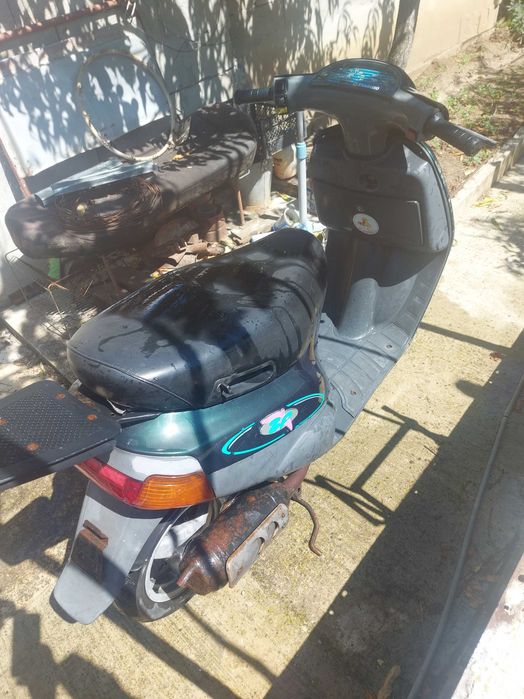 Скутер Piaggio zip 50cc