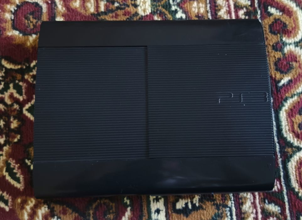 Ps3 super slim 500gb, holati ideal