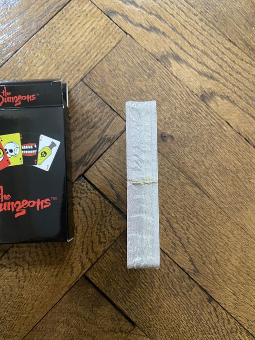 Карти за игра Dungeons