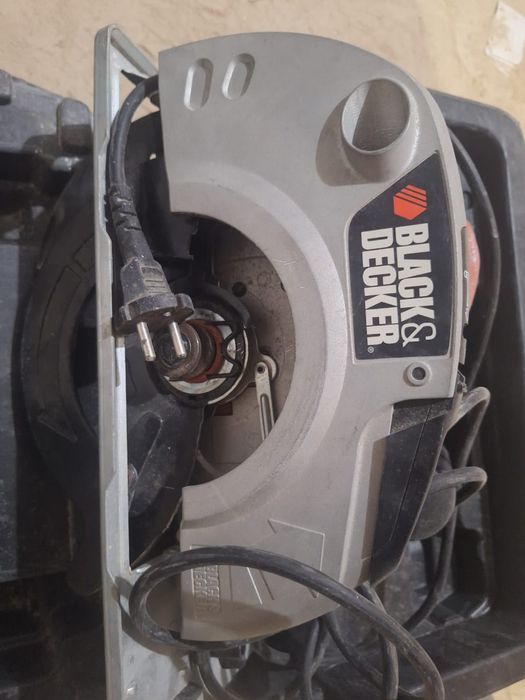 Дисковая электричская пила BLACK+DECKER