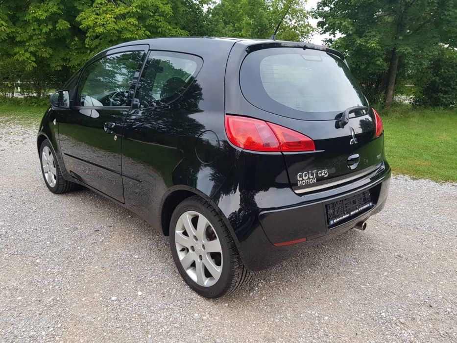 MITSUBISHI COLT VI  1.1 75 кс на части