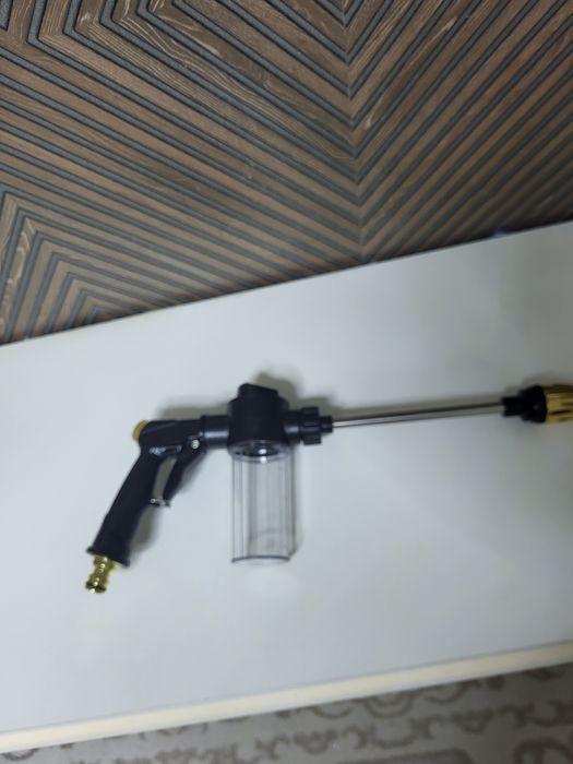 Продаю новый водяной пистолет