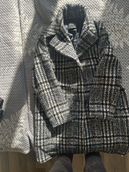 Продам пальто женская от Massimo Dutti