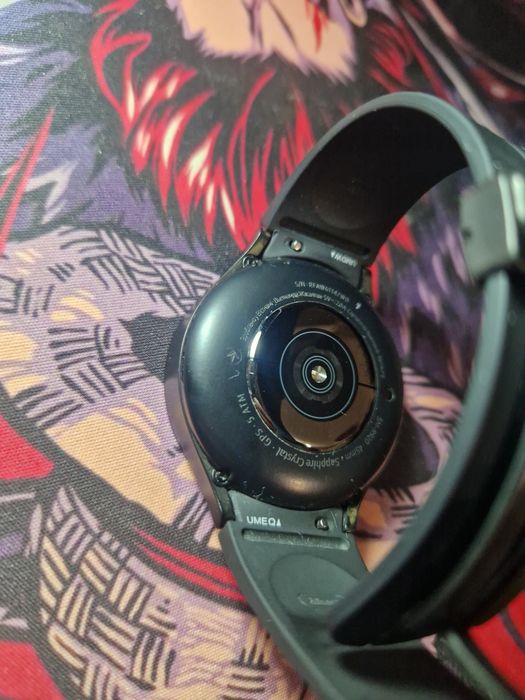 Продаю samsung galaxy watch 5 pro
