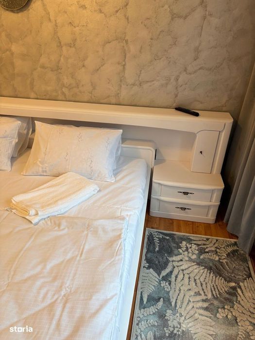 De vanzare apartament cu 3 camere, complet mobilat și utilat