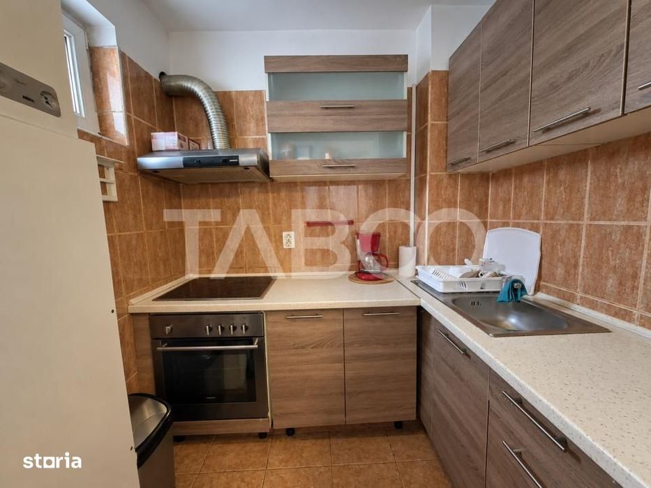 Apartament 3 camere de vanzare etaj intermediar Sibiu -chirias activ