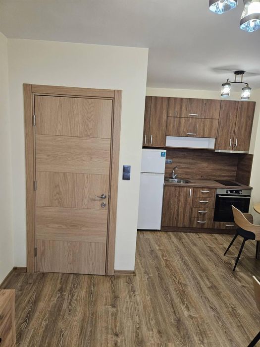 Дава се под наем Двустаен апартамент в Пловдив, Кършияка - 55 кв.м за 440 € - Снимка #1