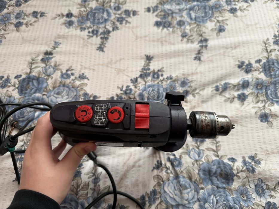 Ударна бормашина Sparky