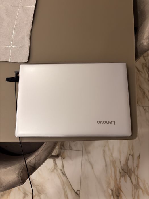 Laptop Lenovo ideaPad