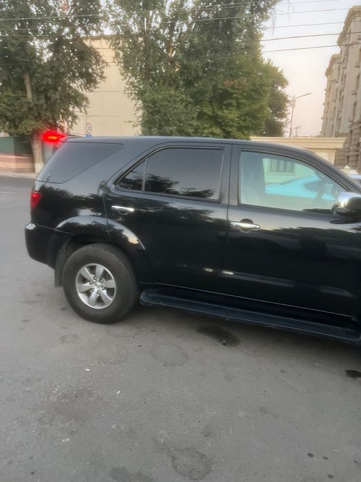 Toyota Fortuner 2007