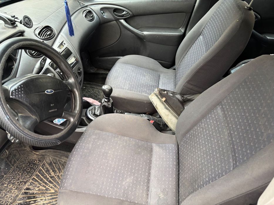 Ford focus 1.9 TDI 2003 de piese
