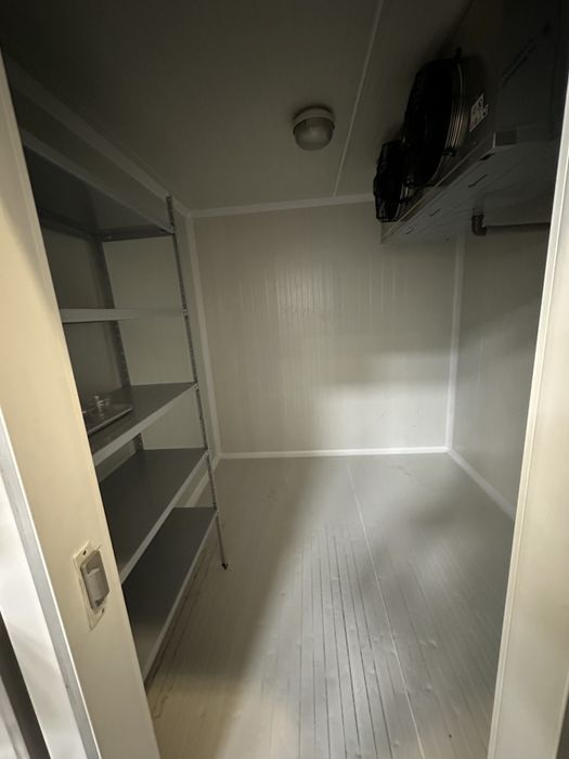 Отдава се под наем склад / цех