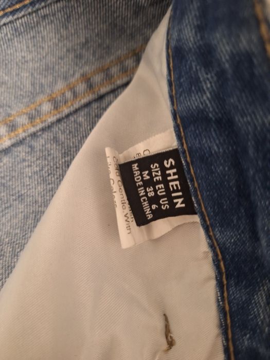 Дамски дънки размер 28