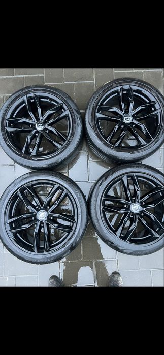 Vand sau schimb roți Audi Q5