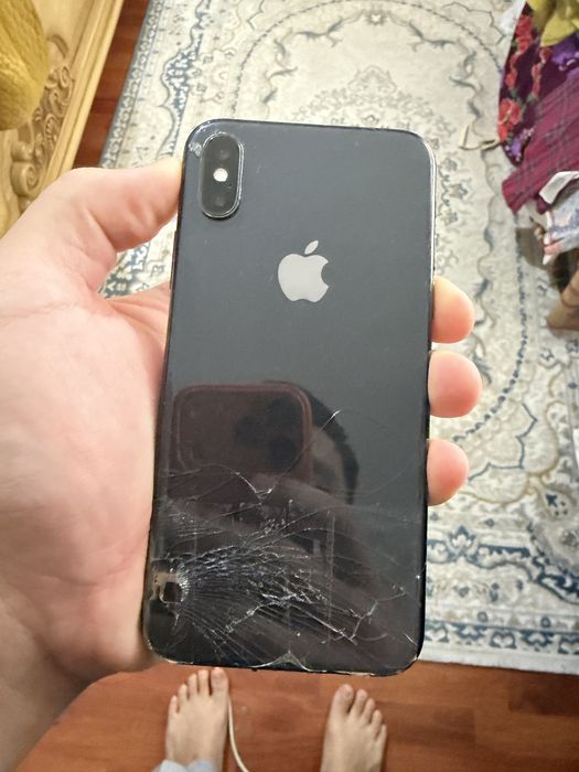 Продам Айфон х черный