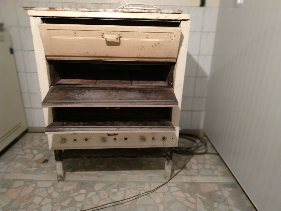 Печь для выпечки буханок и булочных изделий