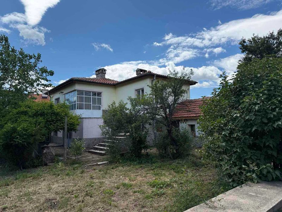 Продава се Къща в с. Добрич, Област Хасково - 140 кв.м за 622 €/кв.м - Снимка #1