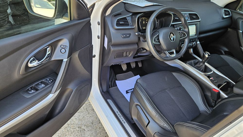 Renault Kadjar 1.6 Dci 130 cp Boseline  2016.08 Euro 6 Xenon-Piele-Navi-Jante R19-Cameea