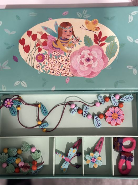 Дъвени бижута Djeco