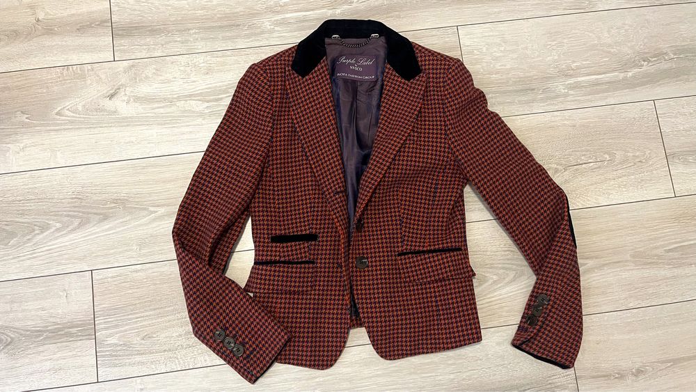 Стилно дамско сако