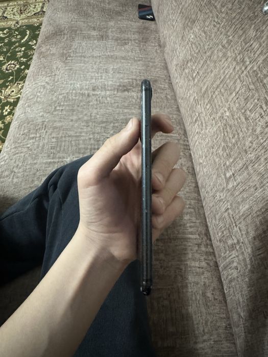 iPhone 7 Plus в ремонте не был телефон рабочий