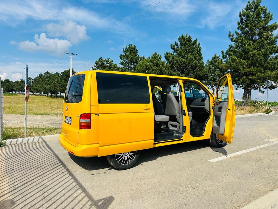 Volkswagen t5 caravelle