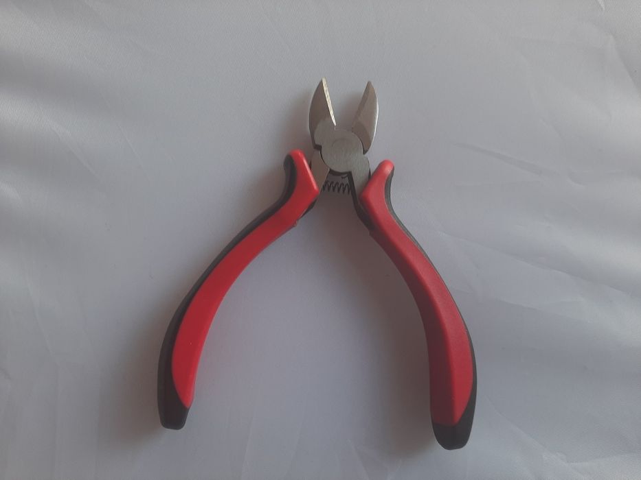 Комплект инструменти за изработка на бижута