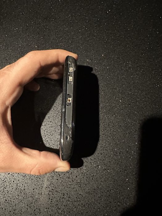 Vand telefon Blueberry Curve nefunctional