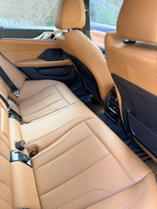 Продам BMW i4 2024