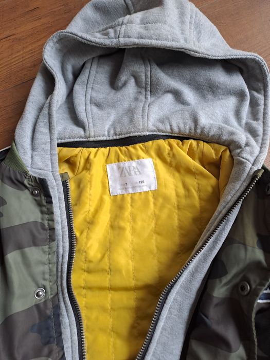 Geaca primăvara- toamna Zara 7 ani 122 cm