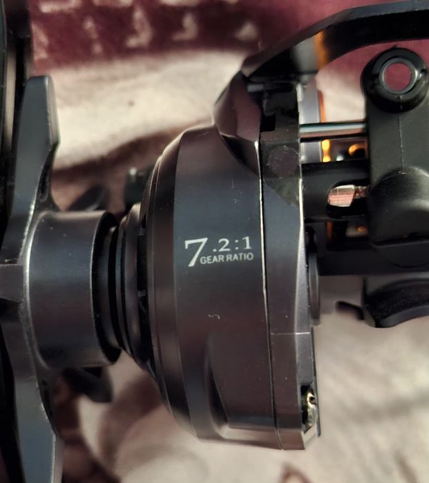 Mulinetă Baitcasting Duoguo SV2000 R, Raport 7.2:1, 4+1 Rulmenți, Mână Dreaptă