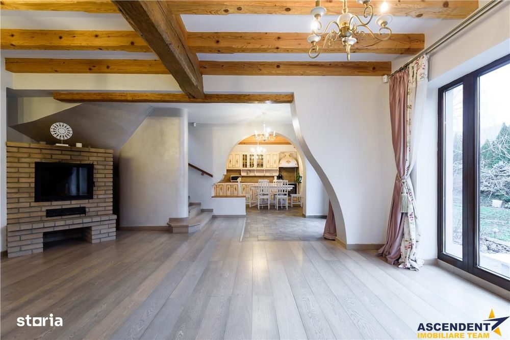 Casa spatioasa cu gradina si garaj, Sanpetru, Brasov