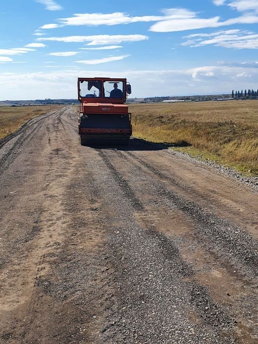 Autogreder Dresser DEMAG ( Caterpilar 140) ~17 tone și cilindru HAMM 1