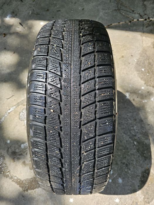 Продам зимние шины