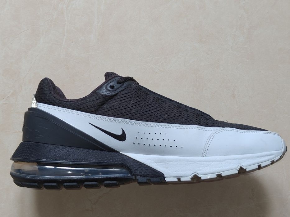 Nike Air Max Pulse