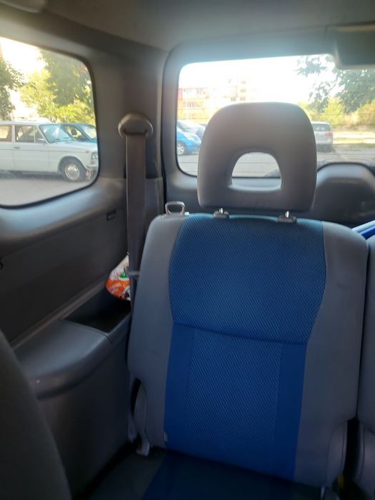 продавам тойота раф 4 много добро състояние бензин всичко платено