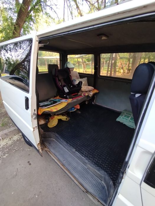 Продам Volkswagen Transporter