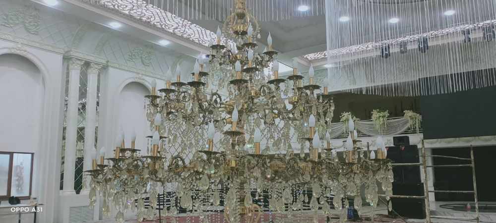 Продаётся люстра