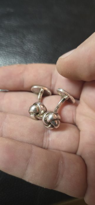 Butoni din argint masiv