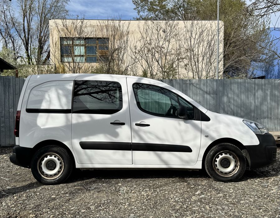 PEUGEOT Partner 2018 — imagine 5