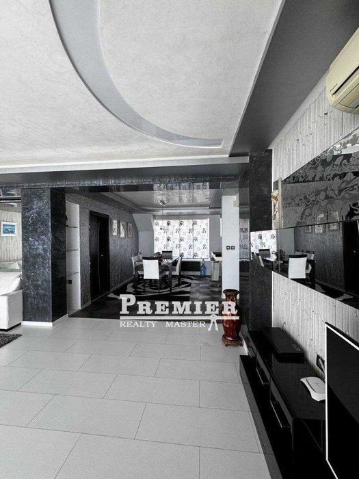 Продава се Четиристаен апартамент в Несебър - 140 кв.м за 1250 €/кв.м - Снимка #3