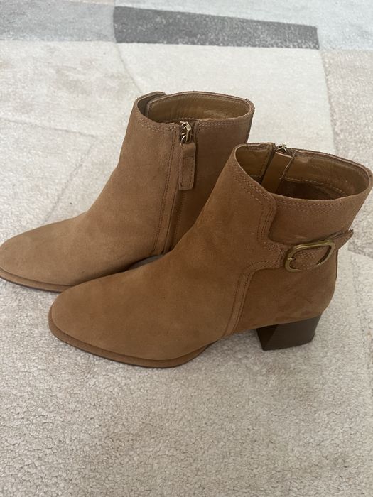 Велурени боти нови