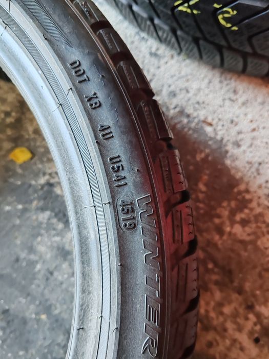 2 anvelope 225 40 18