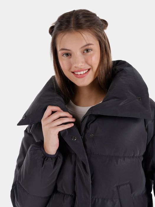 Дамско яке COLIN's