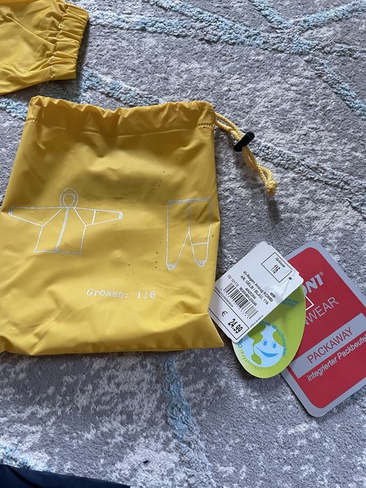 Новый комбинезон дождевик 116р