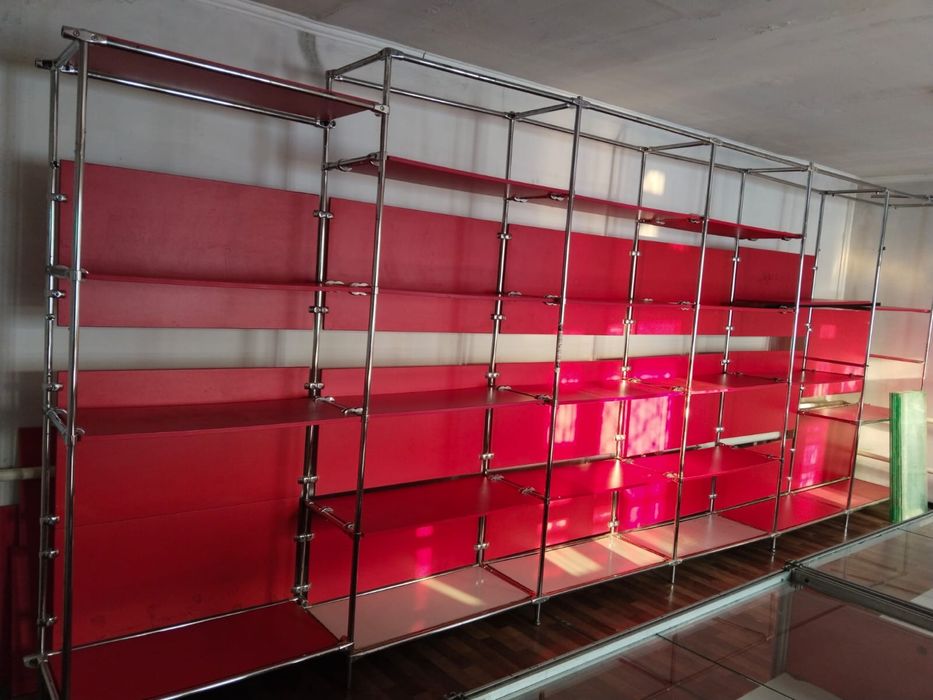 Витрины, полки для магазина